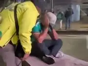 墨西哥球迷因伤心过度被警察询问:知道没法夺冠,但这太痛了